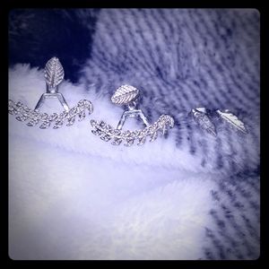 American Eagle silver hanging earring set